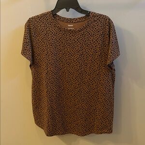 Sonoma Brown Tee with Black Cheetah Spots